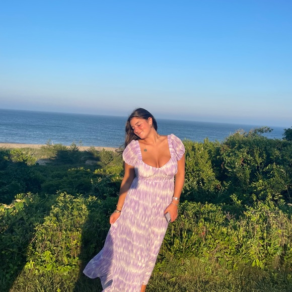 Meet your Posher, Mary - Picture 1 of 7